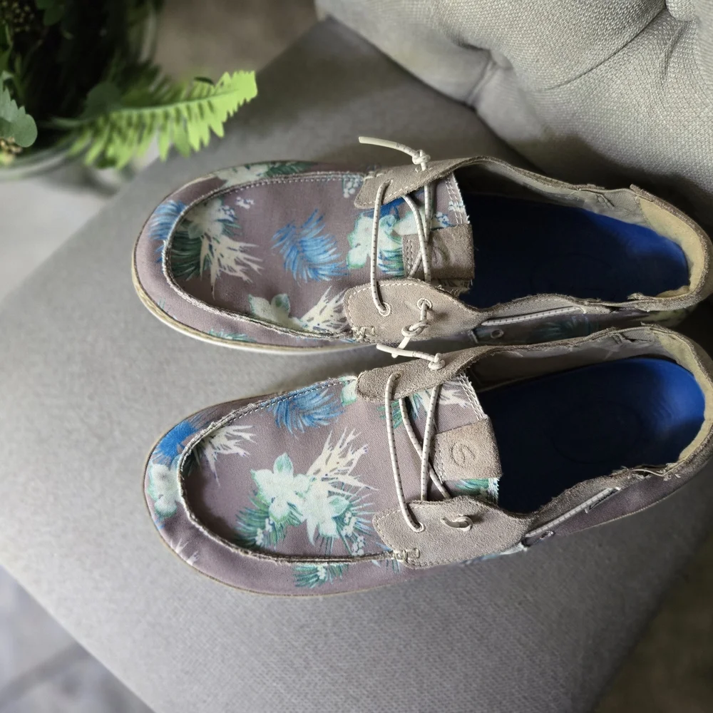 Clarks Men's Casual Floral Boat Shoes- Size 11½‎